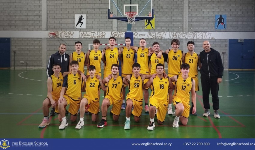 Senior Boys Basketball Team